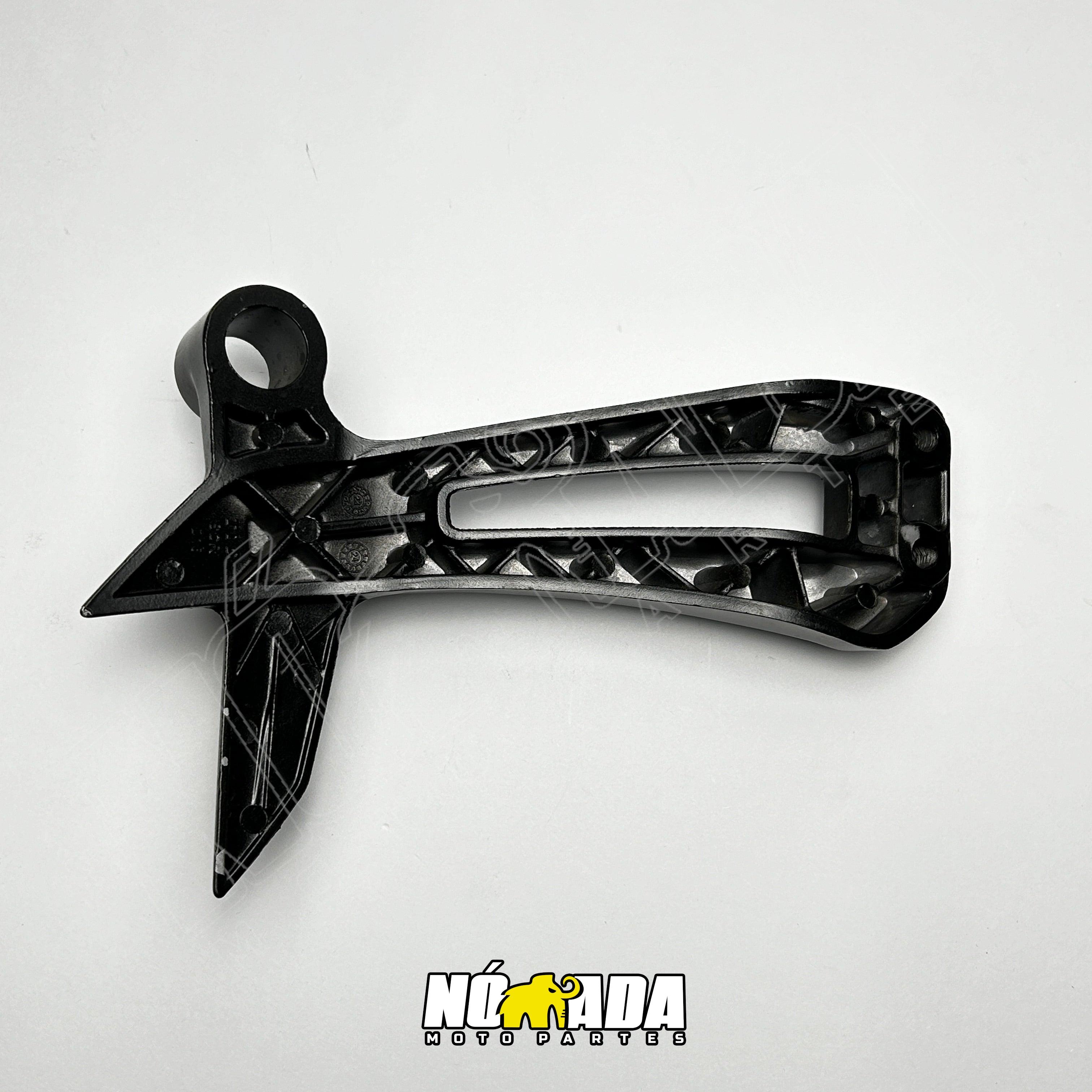 BASE REPOSAPIE TRASERO DERECHA TVS APACHE RTR 160 2V - 180 NOMADA MOTOPARTES