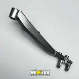 BASE DE REPOSAPIE TRASERO DERECHO BAJAJ PULSAR 160, NS 200 NOMADA MOTOPARTES