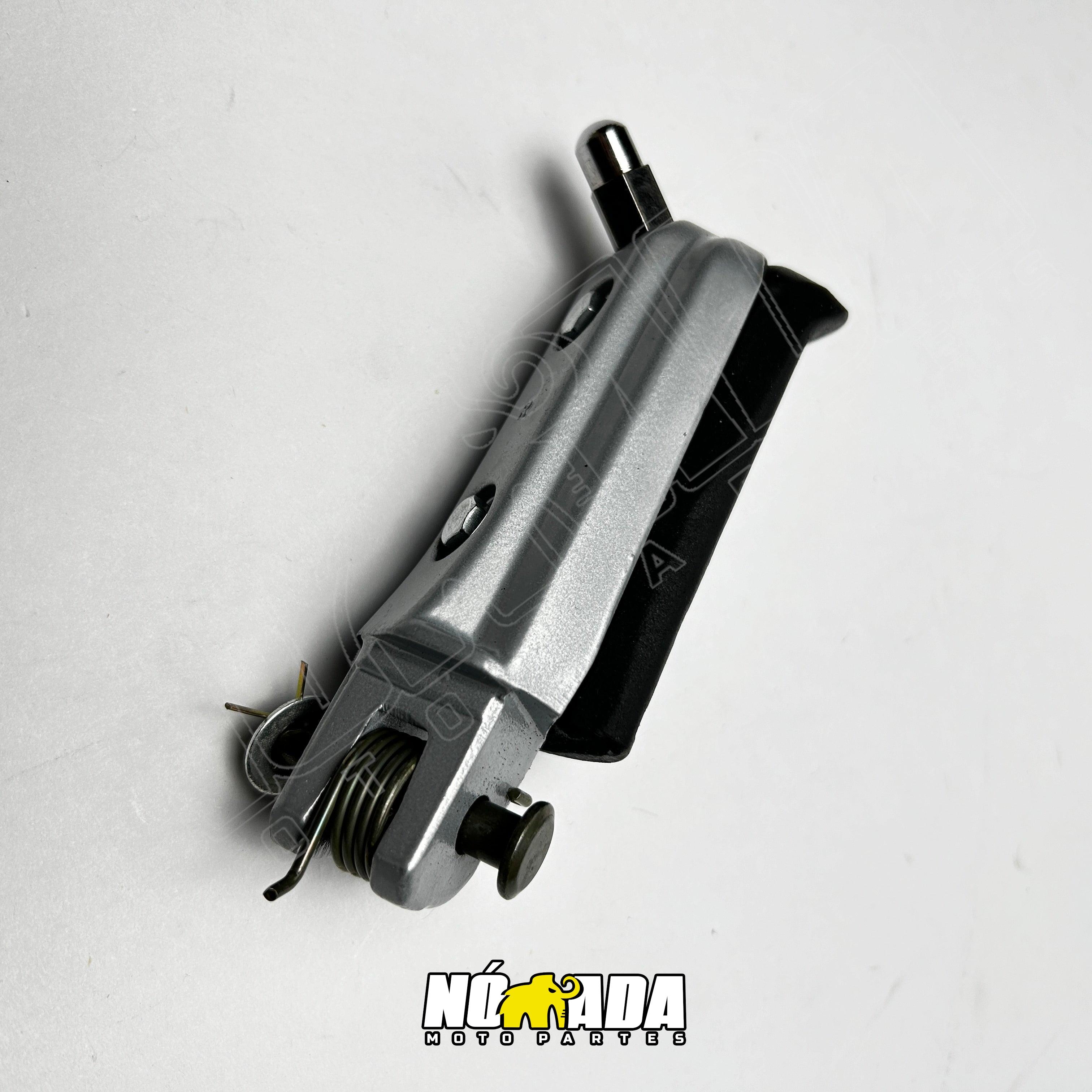 REPOSAPIES DELANTERO DERECHO TVS APACHE RTR 160 2V-180, 160 4V-200,200 FI, RAIDER NOMADA MOTOPARTES