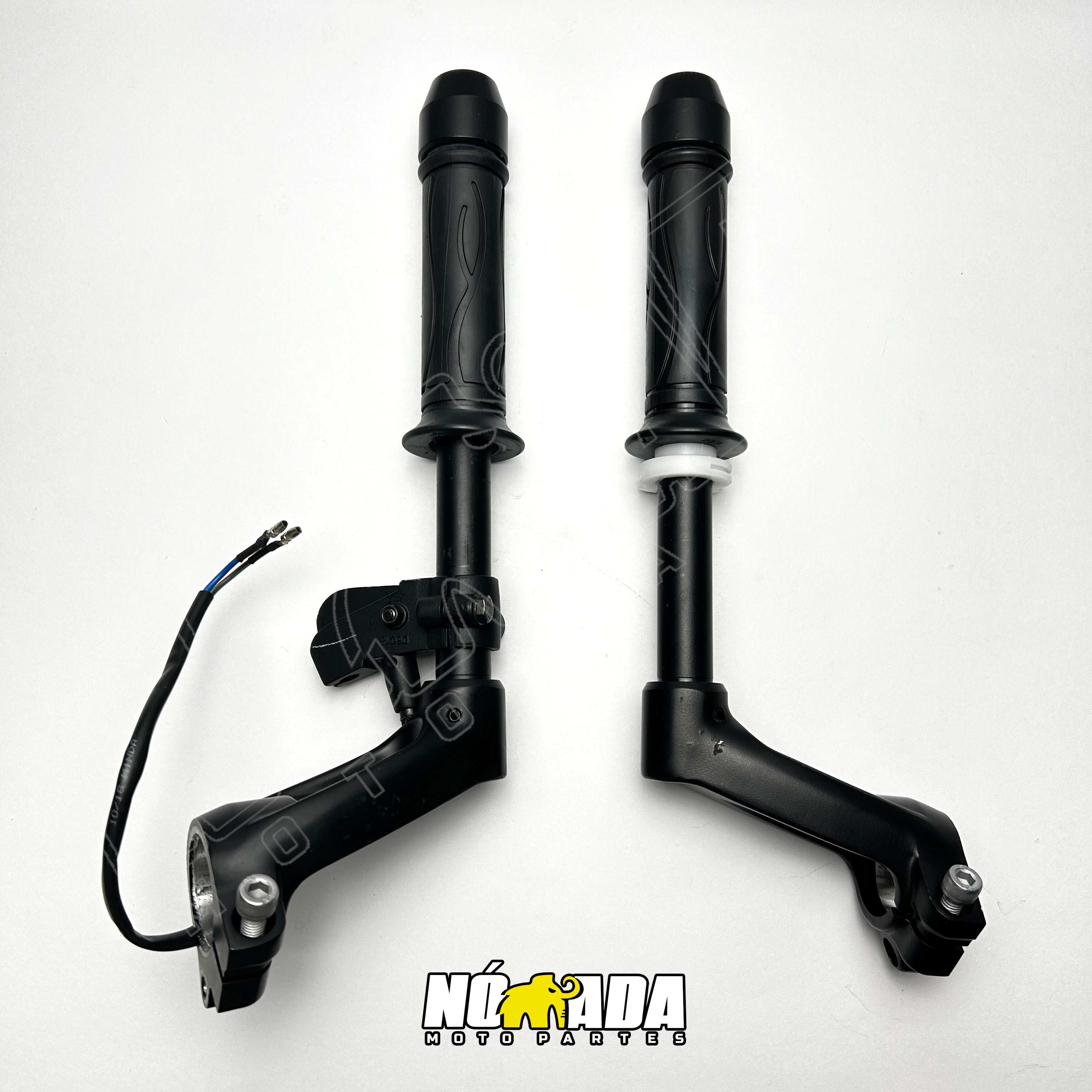 PAR DE MANUBRIOS TVS APACHE 200 4V - 200 FI