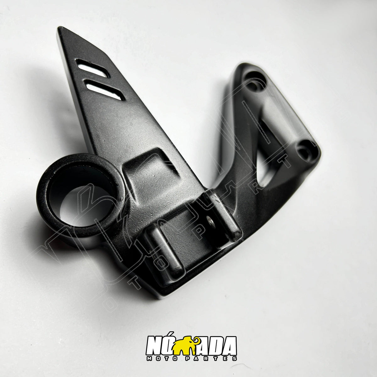 BASE REPOSAPIE TRASERO DERECHA TVS APACHE RTR 160 4v - 200 4V FI