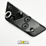 BASE REPOSAPIE DELANTERA DERECHA TVS APACHE  RTR 160 2V- 180 MOD VIEJO