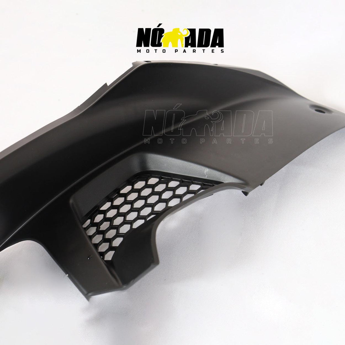 Cubierta inferior tanque derecha TVS APACHE RTR 200