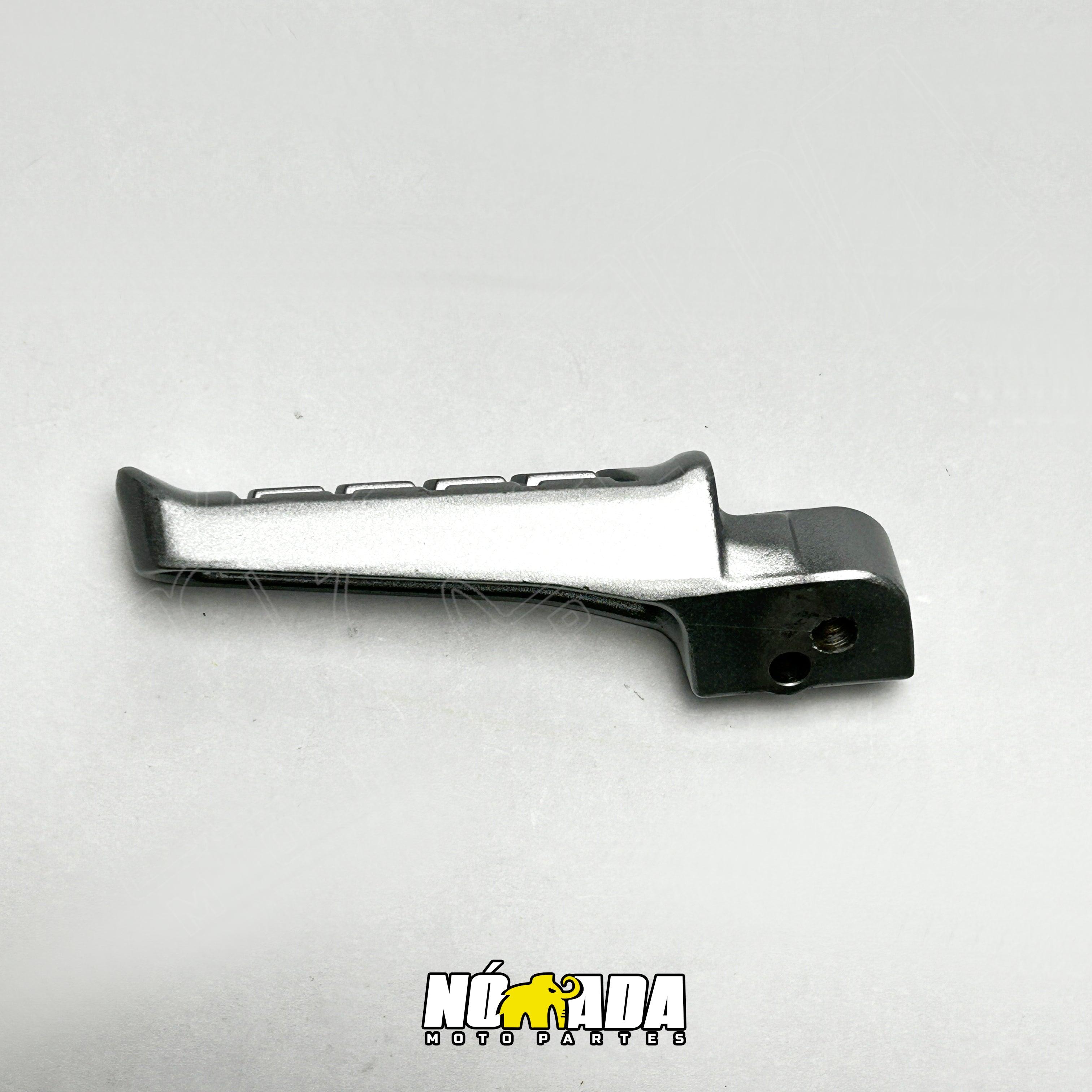 REPOSAPIES TRASERO IZQUIERDA TVS APACHE 160 2V - 180, 160 4V - 200, 200 FI, RAIDER