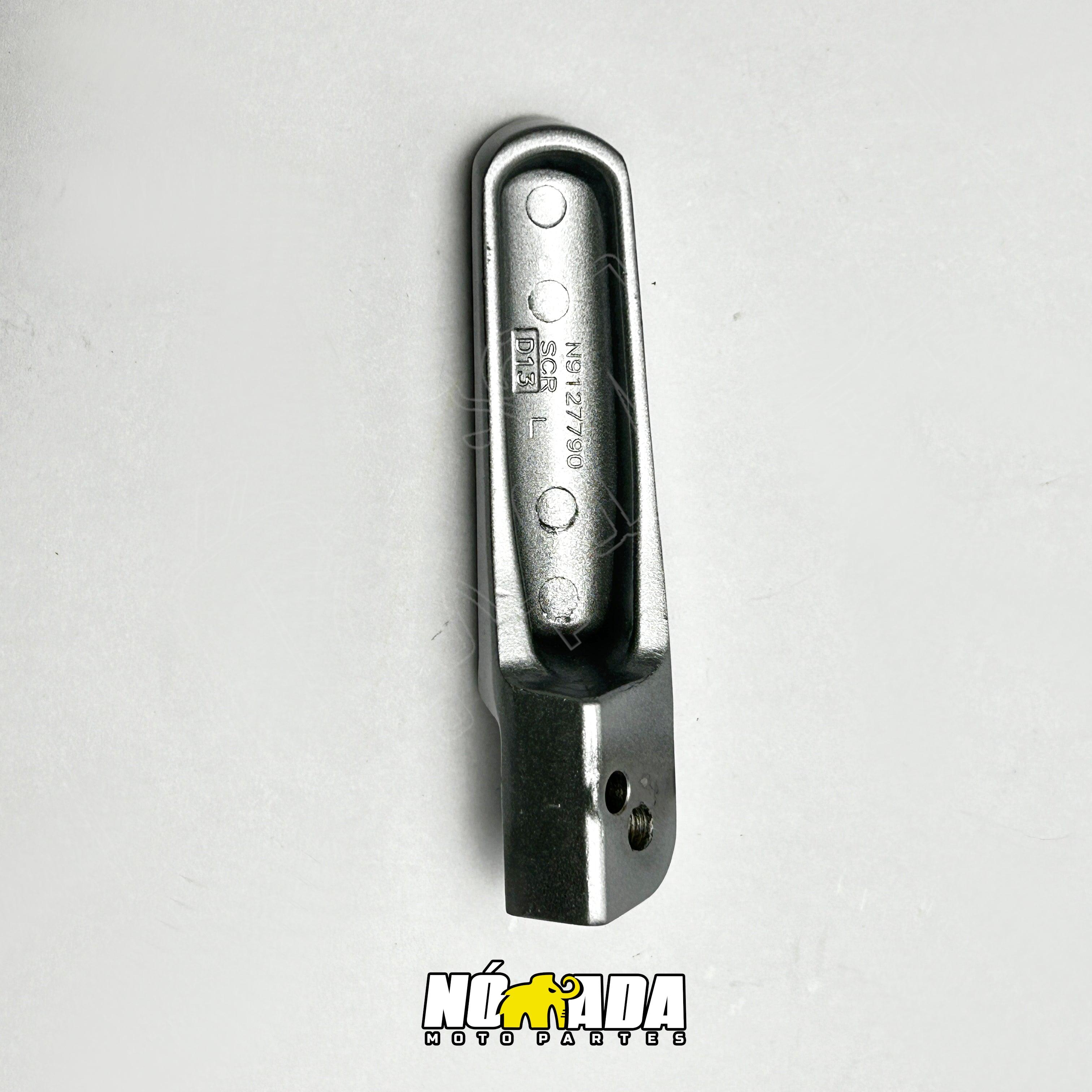 REPOSAPIES TRASERO IZQUIERDA TVS APACHE 160 2V - 180, 160 4V - 200, 200 FI, RAIDER