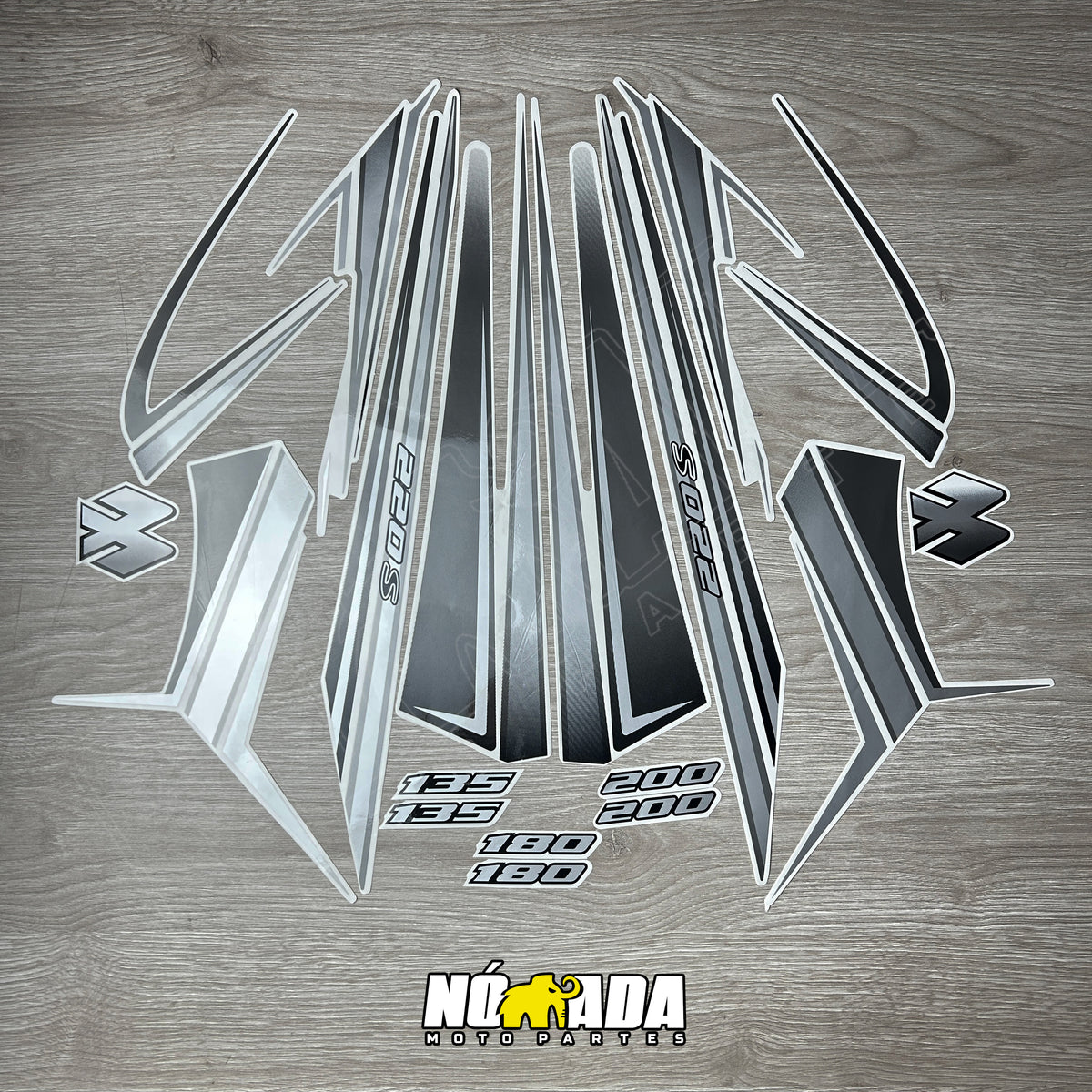CALCOMANIAS PULSAR 135-180-200-220