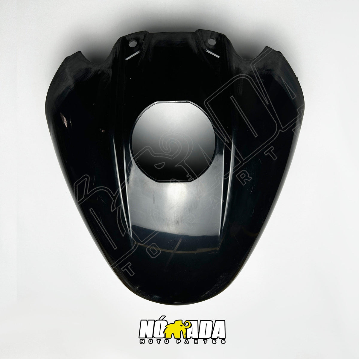 TAPA DE TANQUE SUPERIOR BAJAJ PULSAR NS 200 NOMADA MOTOPARTES